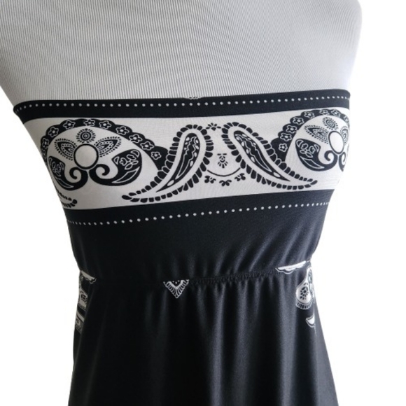 VENUS Bailey Blue Black and White Paisley Print Tube Dress - Picture 3 of 10